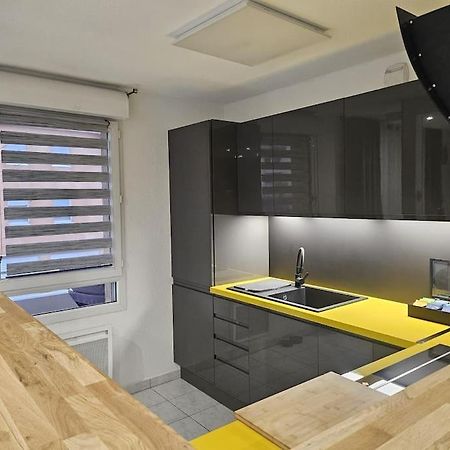 Appartement Cluses Eksteriør bilde