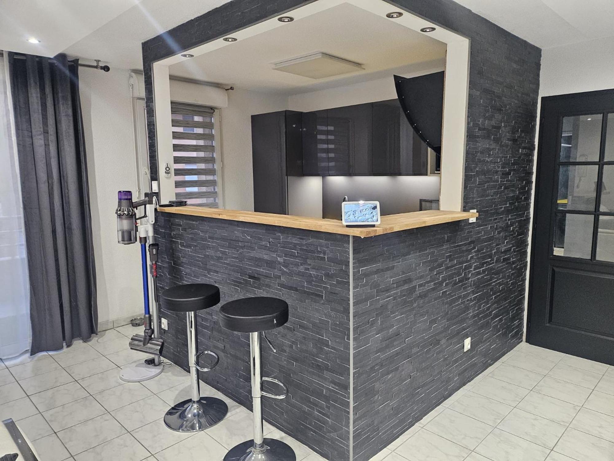 Appartement Cluses Eksteriør bilde