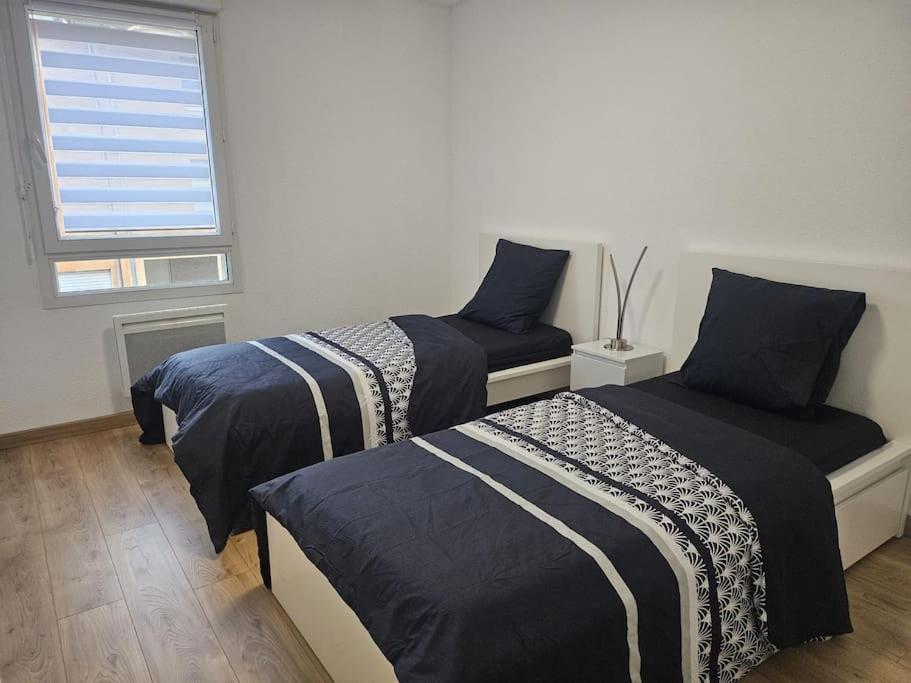 Appartement Cluses Eksteriør bilde